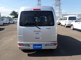 DAIHATSU HIJET VAN 2020