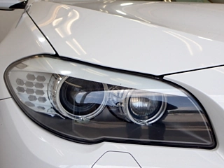 BMW 5 SERIES 2011