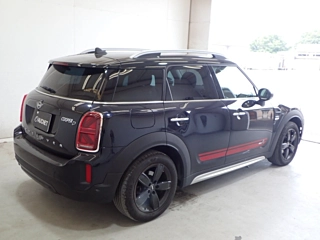 BMW MINI 2021