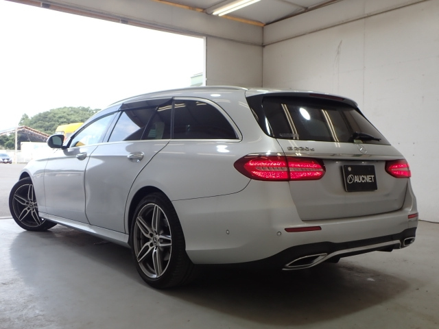 MERCEDES BENZ E CLASS WAGON 2017