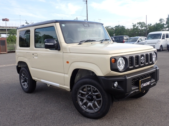 SUZUKI JIMNY 2025