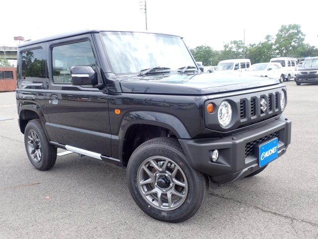 SUZUKI JIMNY 2025