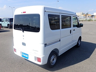 SUZUKI EVERY 2025