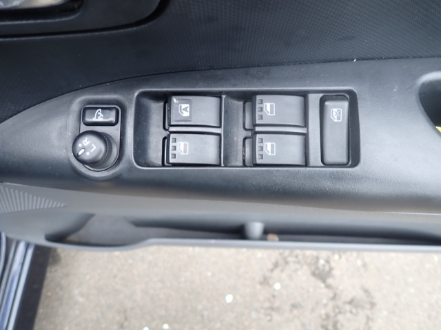 DAIHATSU TANTO 2010