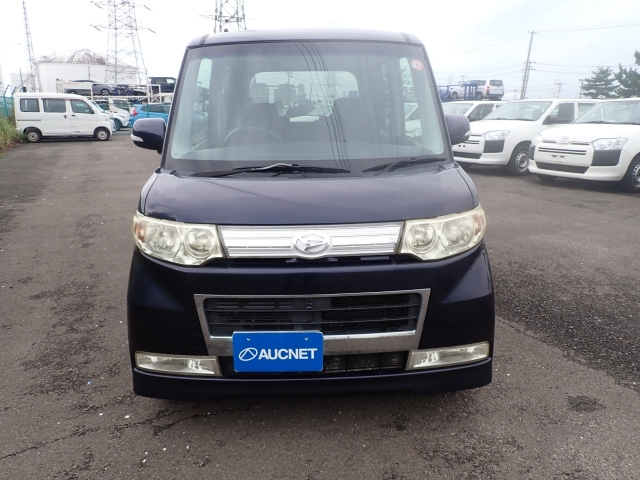 DAIHATSU TANTO 2010