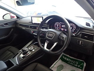 AUDI A4 2018