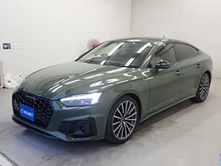 AUDI A5 2022