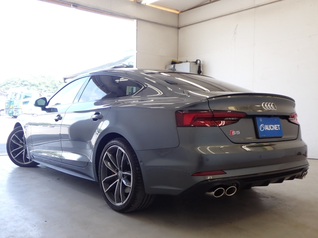 AUDI S5 2020