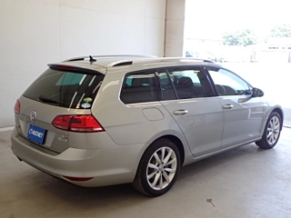 VOLKSWAGEN GOLF VARIANT 2016