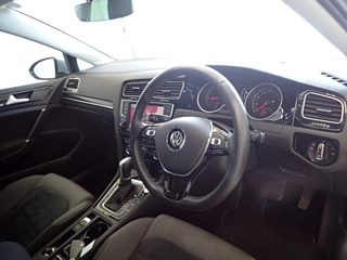 VOLKSWAGEN GOLF VARIANT 2016