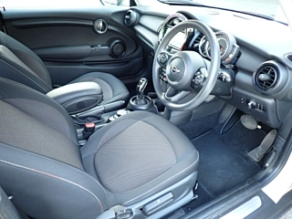 BMW MINI 2018