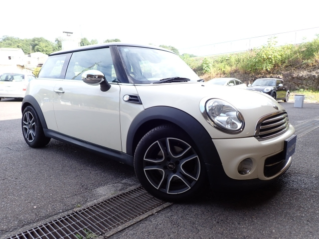 BMW MINI 2012