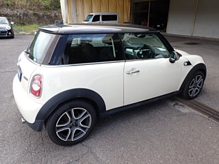 BMW MINI 2012