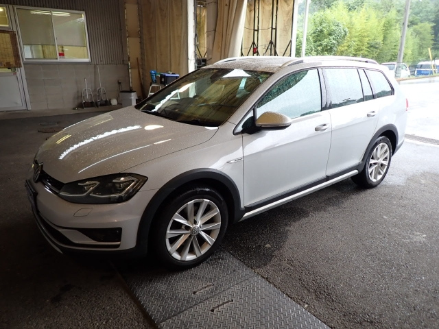 VOLKSWAGEN GOLF ALLTRACK 2018