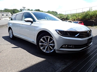 VOLKSWAGEN PASSAT VARIANT 2017