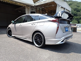 car preview