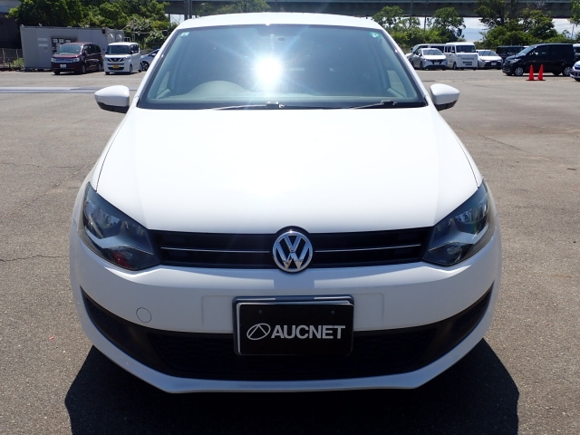 VOLKSWAGEN POLO 2013