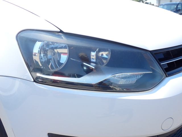 VOLKSWAGEN POLO 2013