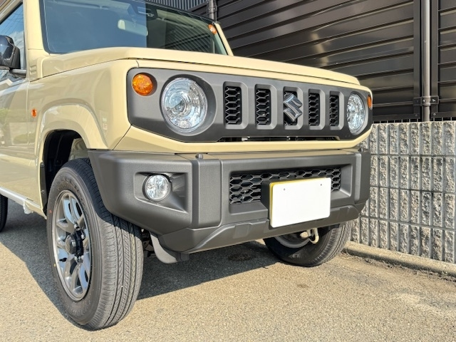 SUZUKI JIMNY 2025