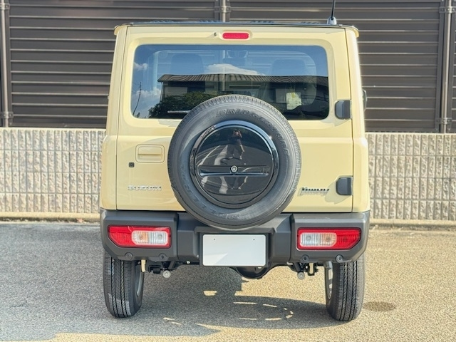 SUZUKI JIMNY 2025