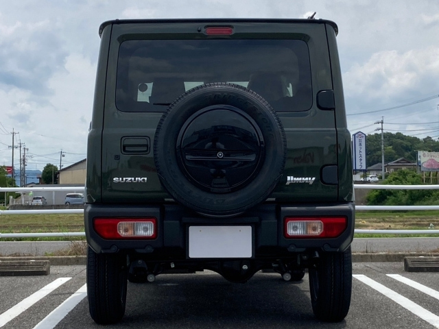 SUZUKI JIMNY 2025