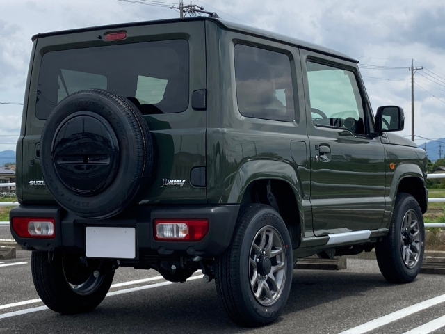 SUZUKI JIMNY 2025