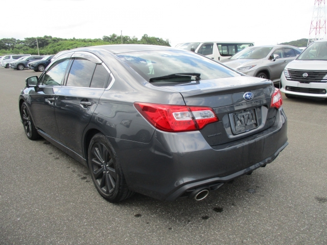 SUBARU LEGACY B4 2020