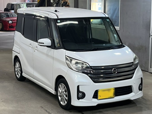 NISSAN DAYZ ROOX 2015