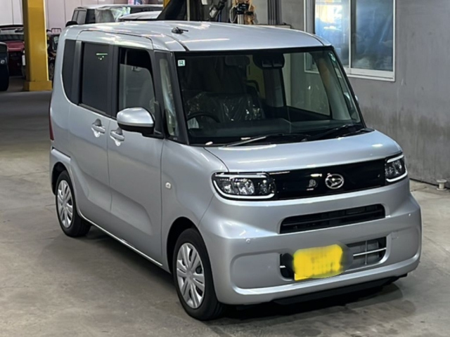 DAIHATSU TANTO 2024