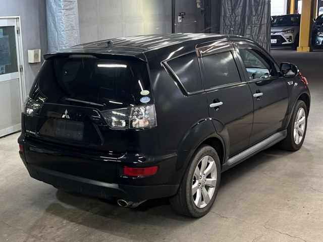 MITSUBISHI OUTLANDER 2009