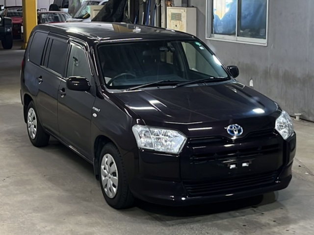 TOYOTA PROBOX 2020