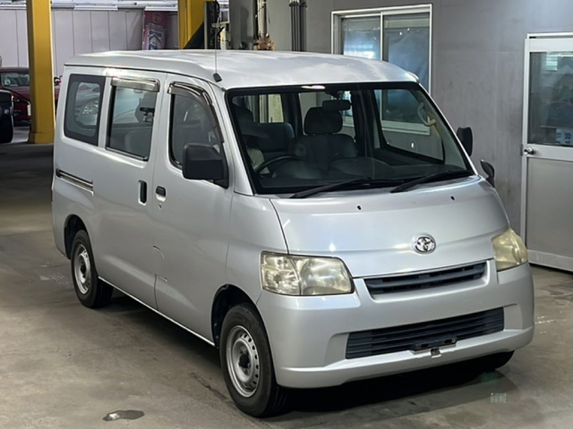 TOYOTA TOWN ACE VAN 2008