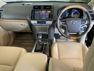 TOYOTA LAND CRUISER PRADO 2023