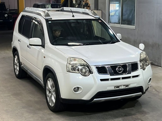 NISSAN X-TRAIL 2011