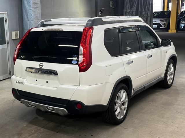 NISSAN X-TRAIL 2011
