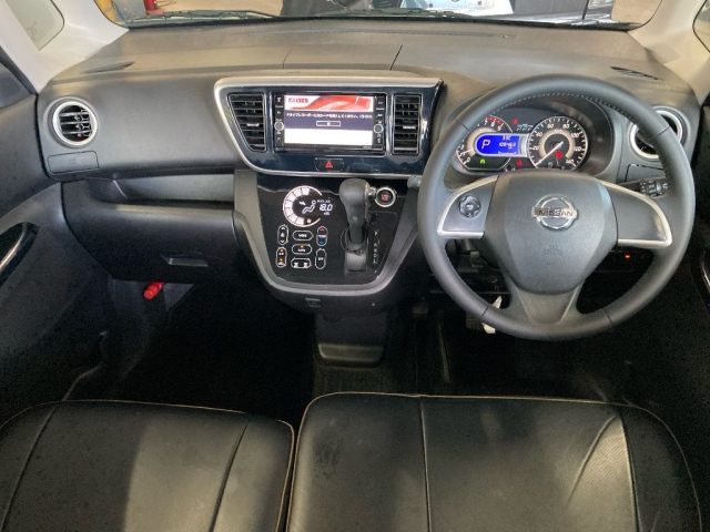 NISSAN DAYZ ROOX 2019