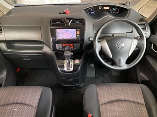NISSAN SERENA 2014