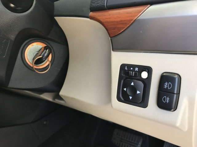 MITSUBISHI PAJERO 2011