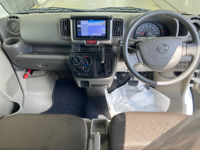 NISSAN CLIPPER VAN 2018