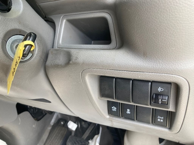 NISSAN CLIPPER VAN 2018