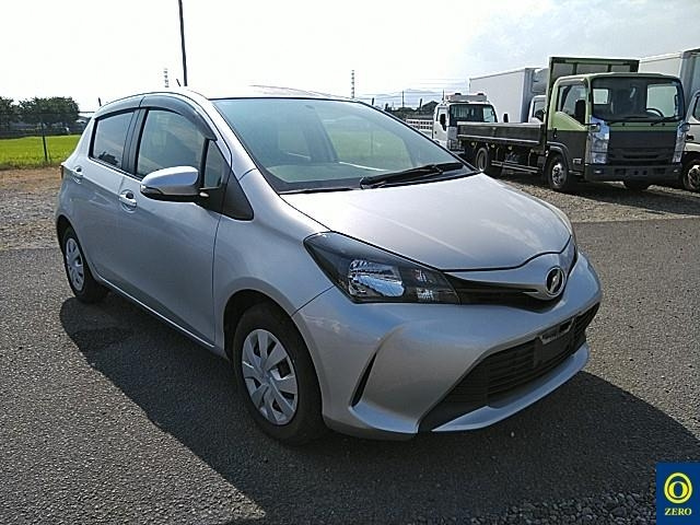 TOYOTA VITZ 2014