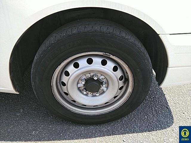 TOYOTA CROWN COMFORT 2013