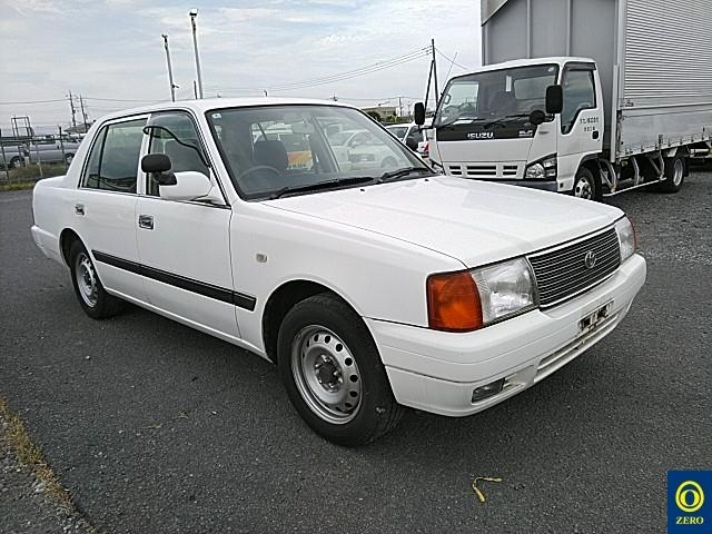 TOYOTA CROWN COMFORT 2013