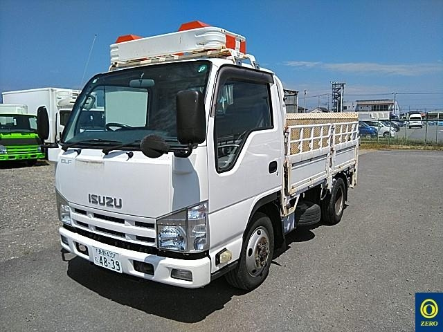 ISUZU ELF 2012