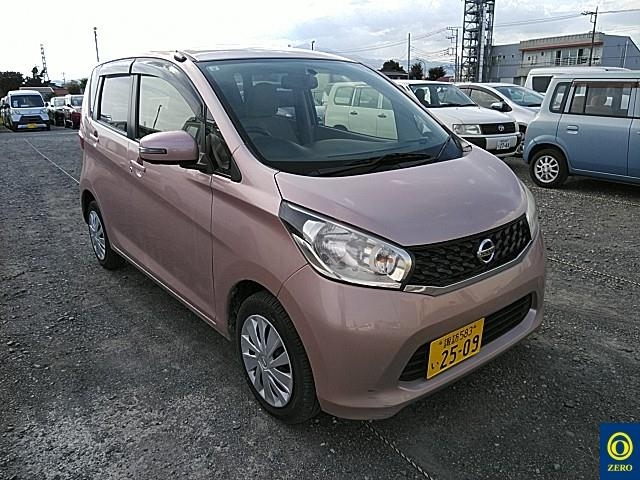 NISSAN DAYZ 2013