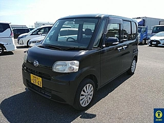 DAIHATSU TANTO 2011