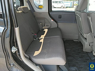 DAIHATSU TANTO 2011