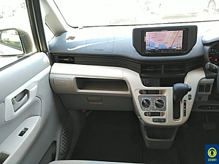 DAIHATSU MOVE 2017