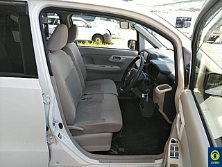 DAIHATSU MOVE 2017