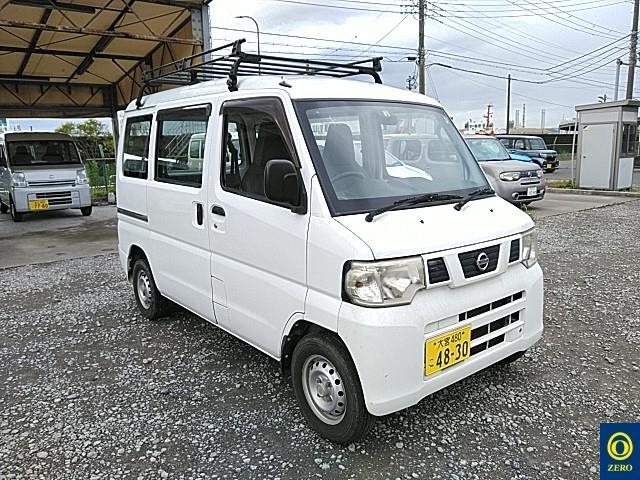 NISSAN CLIPPER VAN 2013